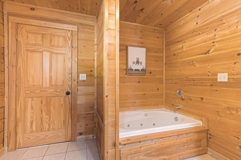 Movie Theater Hot Tub View Mountain Escape Gatlinburg Exterior foto